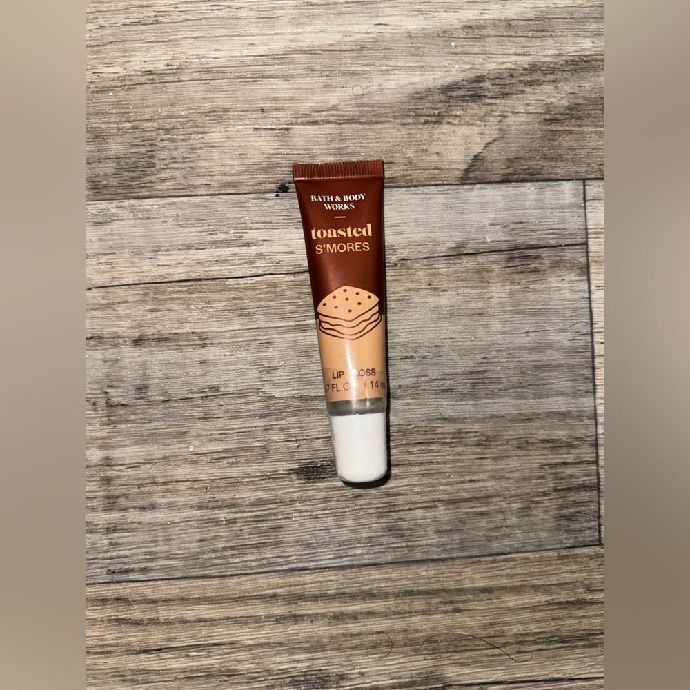Lip gloss